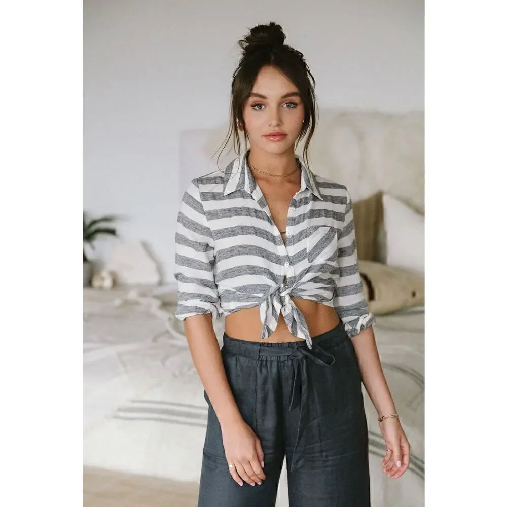NWT Chaser Long Sleeve Button Down Stripe Shirt